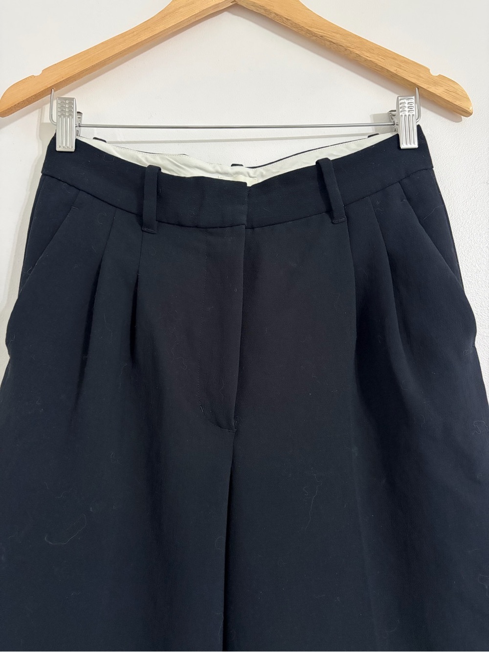 Aritzia Effortless Pants